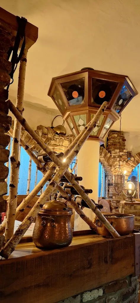 Lilli Schmidt_Passage Stube_(Rheinland)_reseña