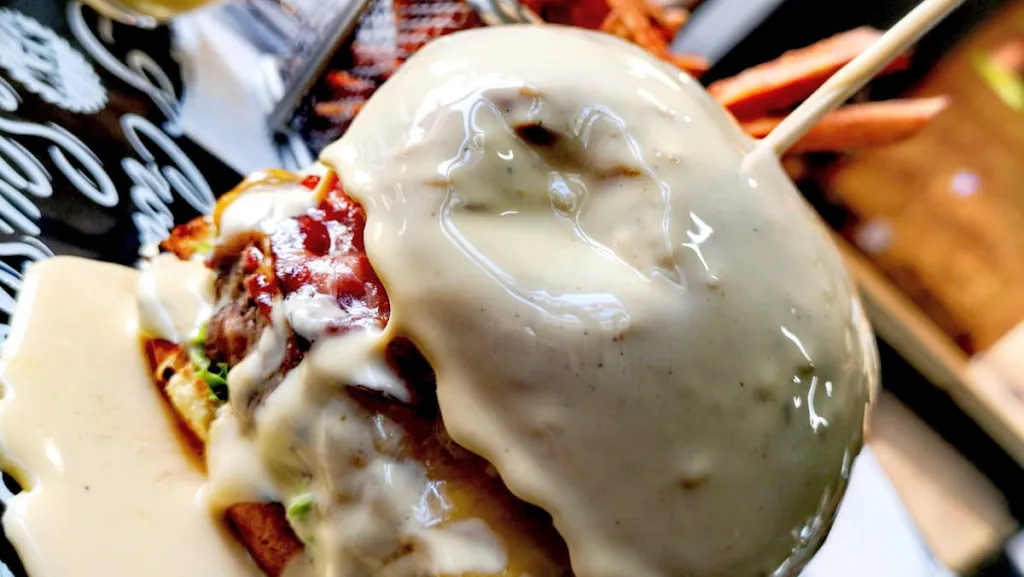 Riffys Burger / Kumru__slider_image_3