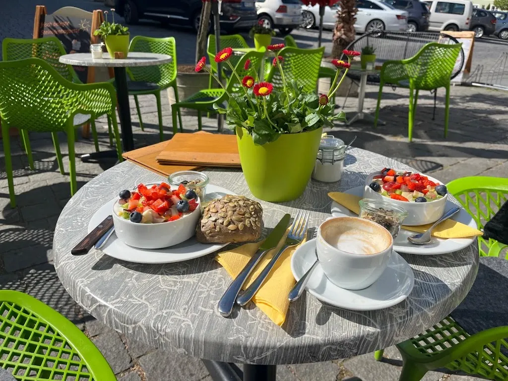 Larissa W_Cafe am Stadtplatz_Geisenfeld_review