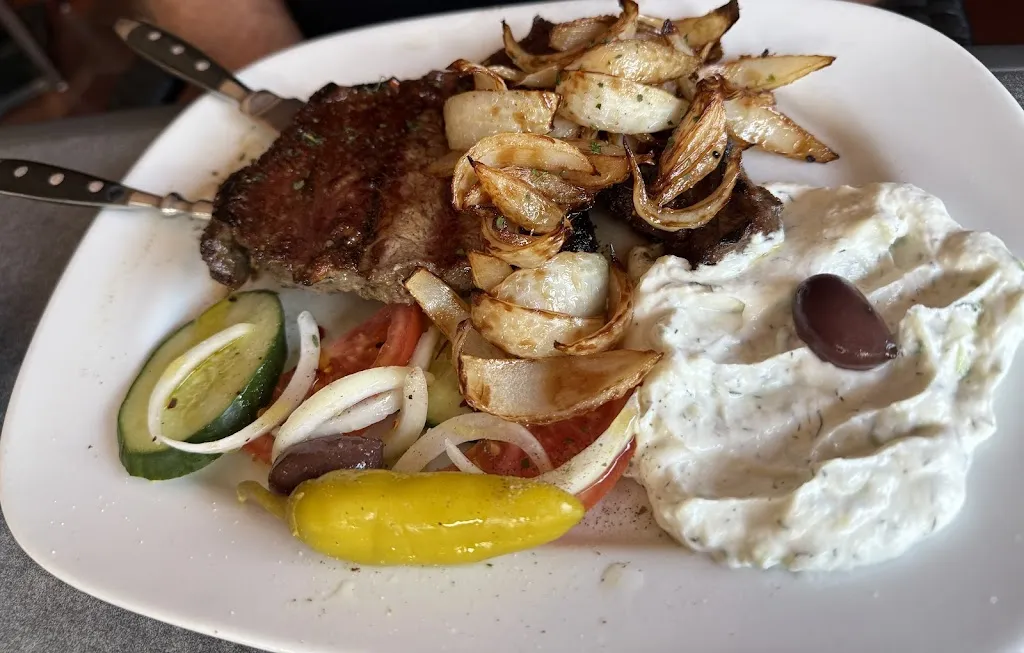 Kosta´s Eanos Taverne im Tennisclub Wiescheid__slider_image_2