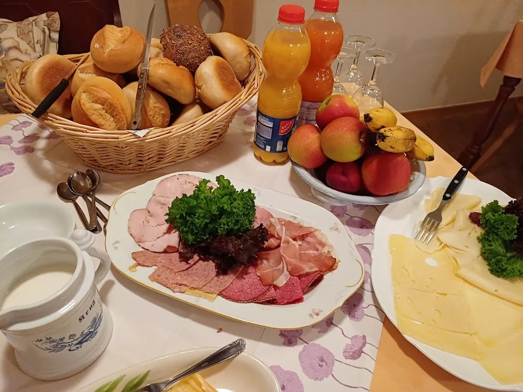 Gaststätte Zur Krone_Langenfeld_slider_image_3