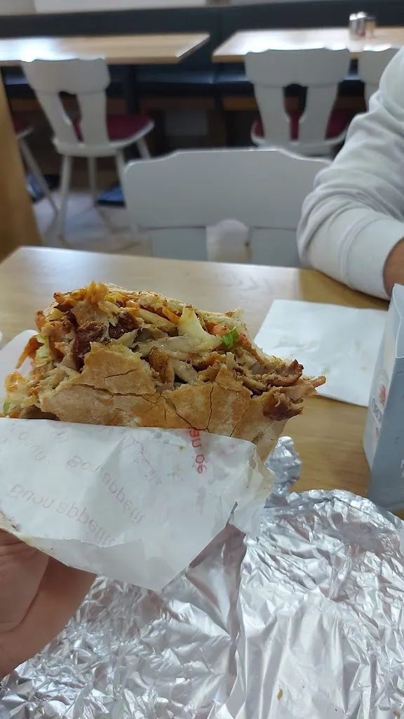 Ivica Svazic_Döneroase_Giebelstadt_review