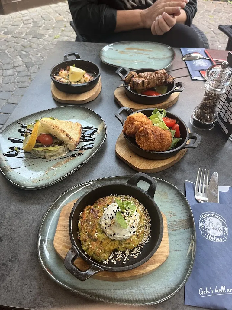 Netty Herndl_MAVERA Meze | Tapas_Leverkusen_review