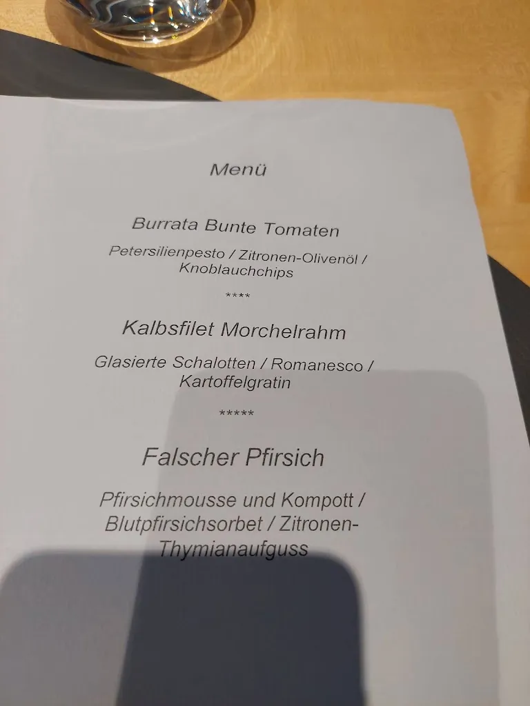 Löwe im Kasino Leverkusen_Leverkusen_menu_image_1