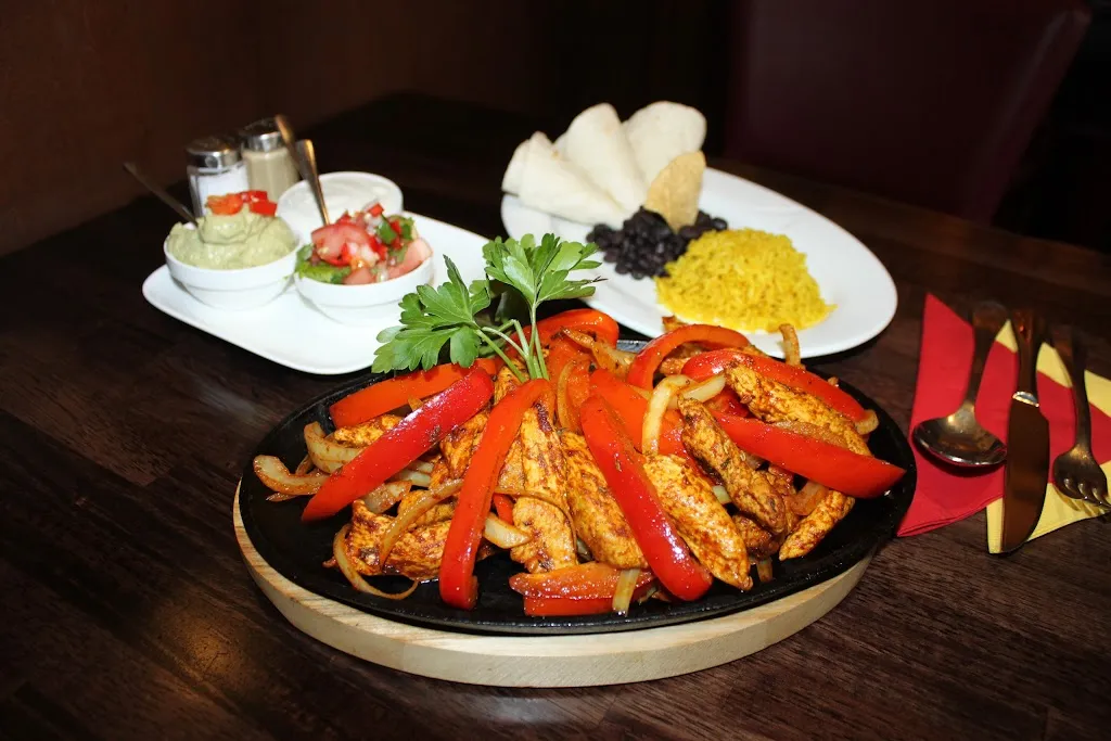 DOS Y DOS_Leverkusen_slider_image_3