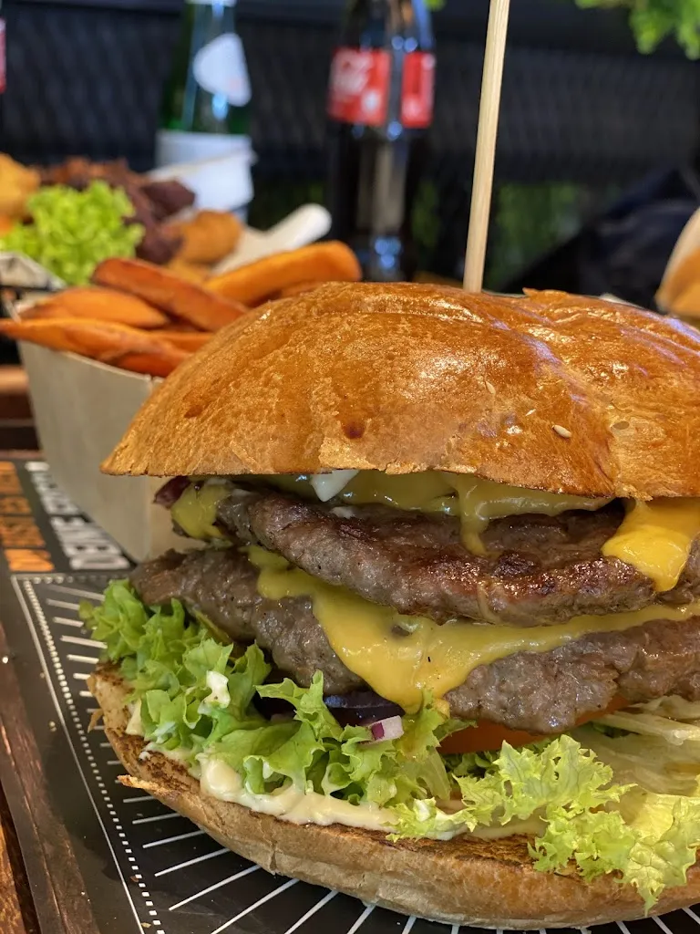 Mustafa Süs_Burgerbus Leverkusen_Leverkusen_review