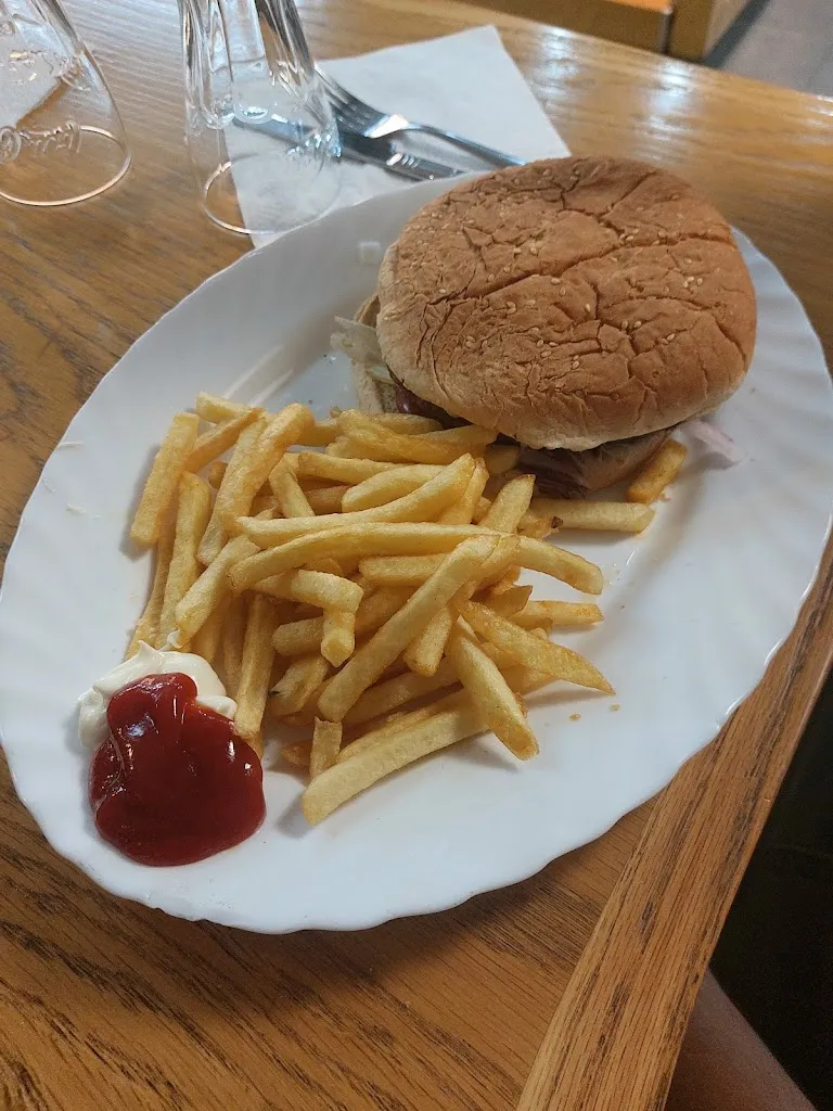 Radek Bäuml_Öz Adana Holzkohle Restaurant_Leverkusen_review