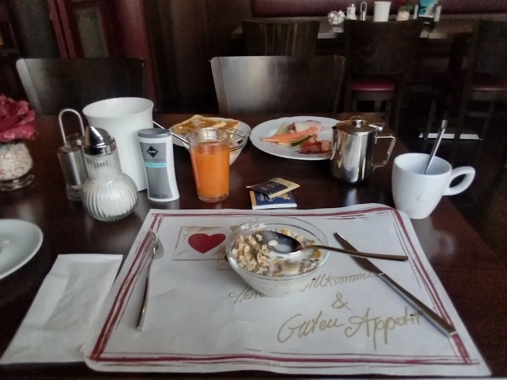 Menu_Haus Fück | Hotel . Restaurant . Catering_Leverkusen_image_8