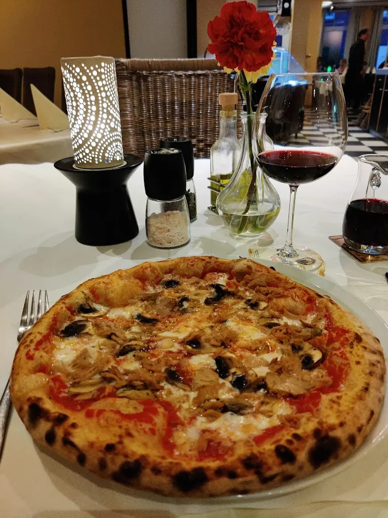 La Piazza Wersen_Lotte_slider_image_3