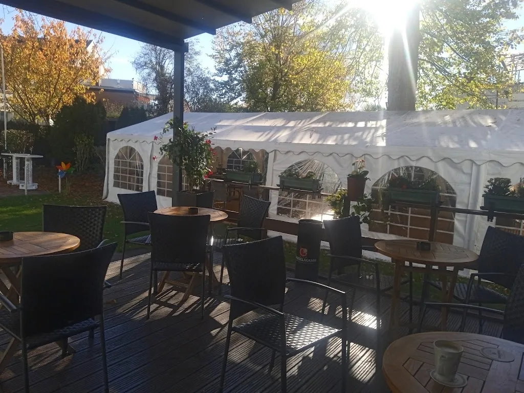 Gaststätte Lindenhof restaurant in Lippstadt