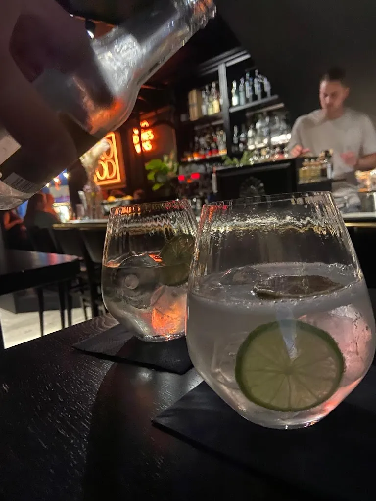 Eddy B.27_GOOD times - Bar & Cafeteria_Lippstadt_review