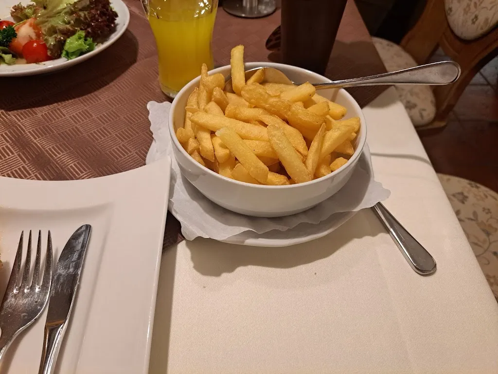 Menu_Hotel-Restaurant Dorfstuben, Inhaber Christoph Knicker_Löhne_image_4