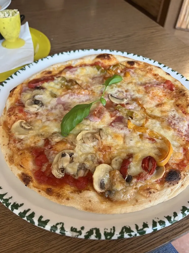 Menu_Pizzeria Piccolo_Main_image_5