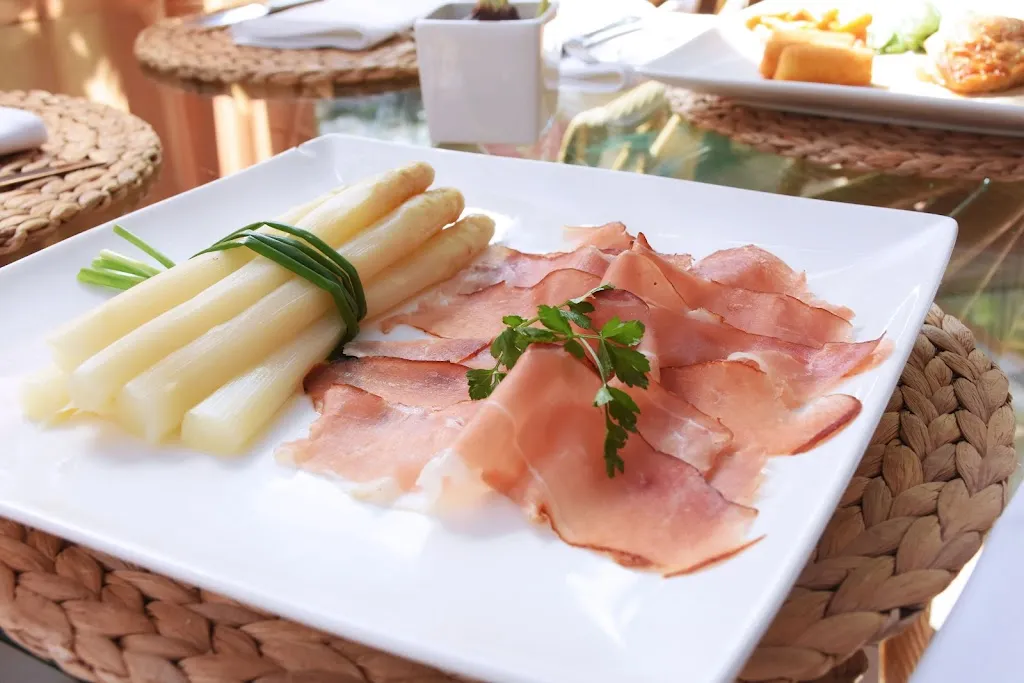 Flores Messe-/Eventcatering & Menüservice | Löhne_Löhne_slider_image_3