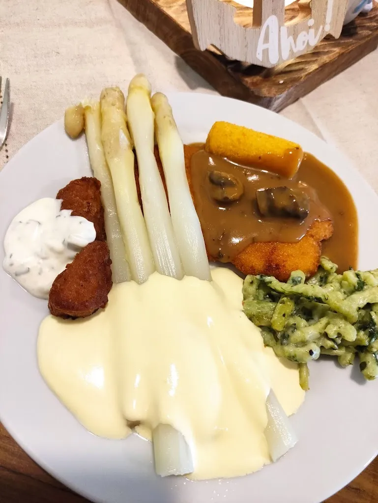 Ramona Dennow_Landgasthof Alter Krug Ruensiek - Feier- und Eventlocation_Schieder-Schwalenberg_review