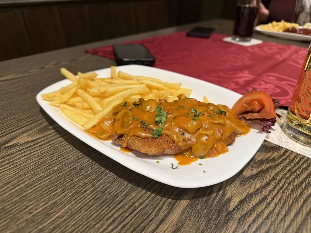 Heinrich Schwenken Gaststätte_Lüdinghausen_slider_image_2