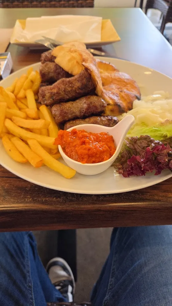 Horst KUHN_Bistro Malor_Geretsried_avis