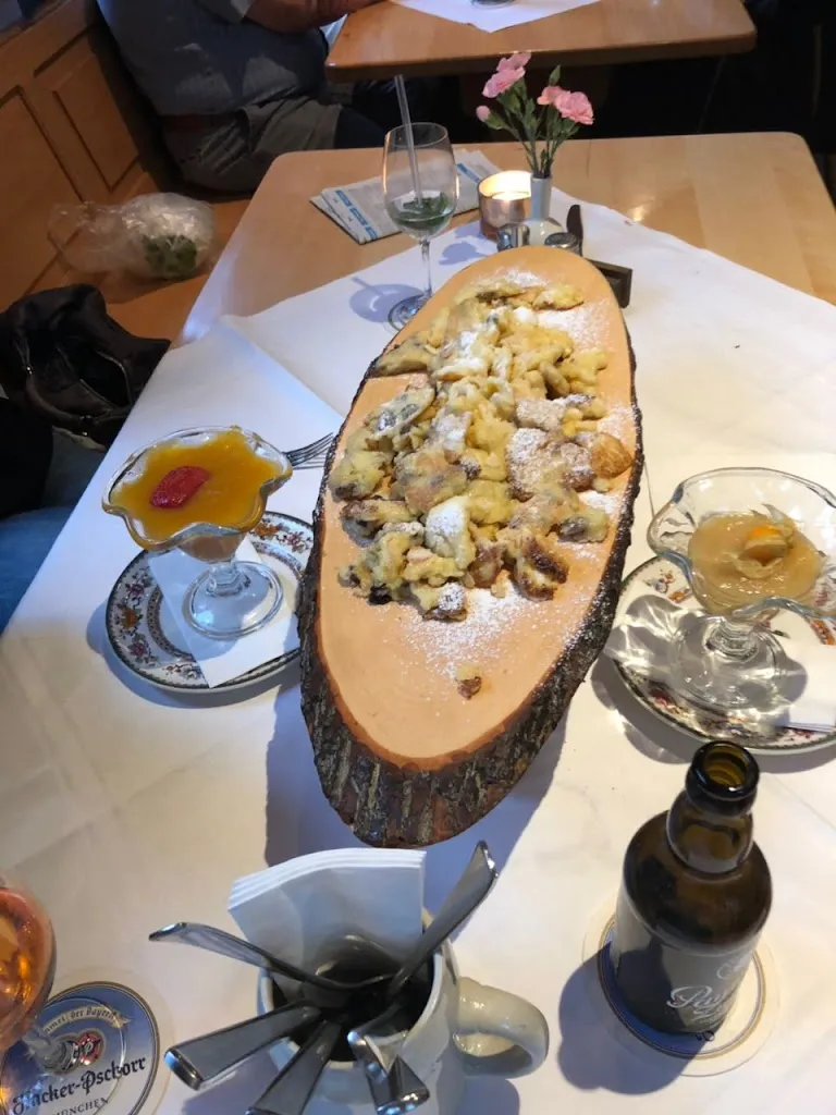 Gaststätte Isarwinkel_Geretsried_slider_image_2