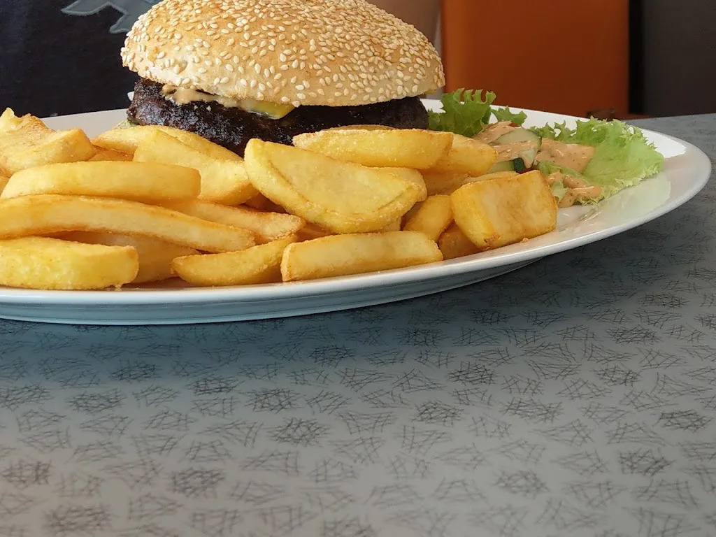 Menu_R7 Imbiss und Diner_Marsberg_image_6