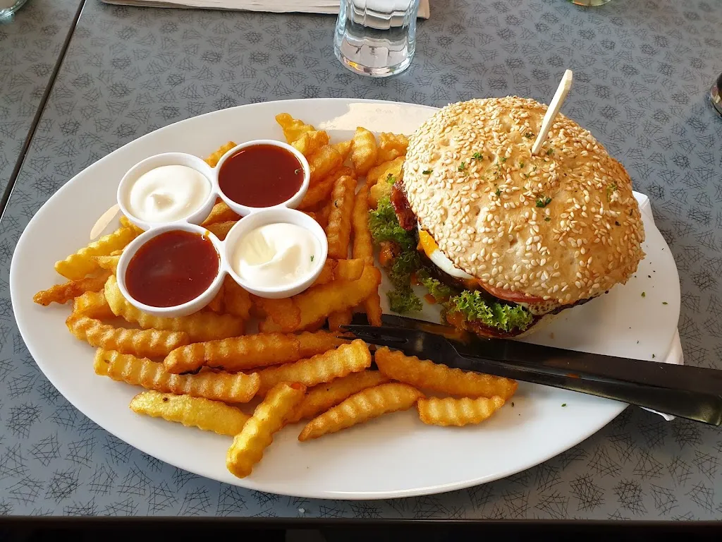 R7 Imbiss und Diner_Marsberg_slider_image_2