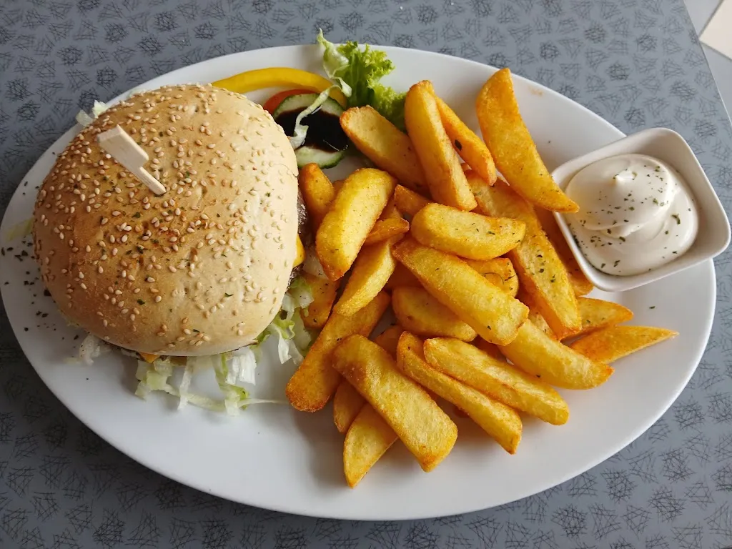 R7 Imbiss und Diner_Marsberg_slider_image_3