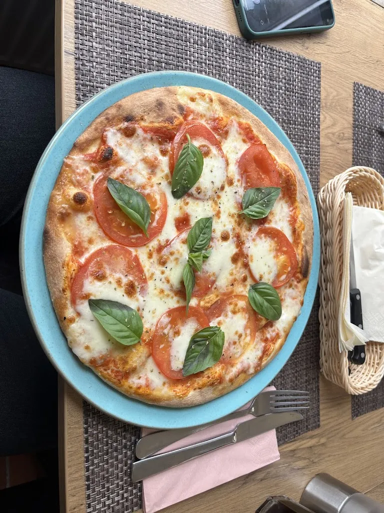 Ristorante Pizzeria La Taverna_Meckenheim_slider_image_2