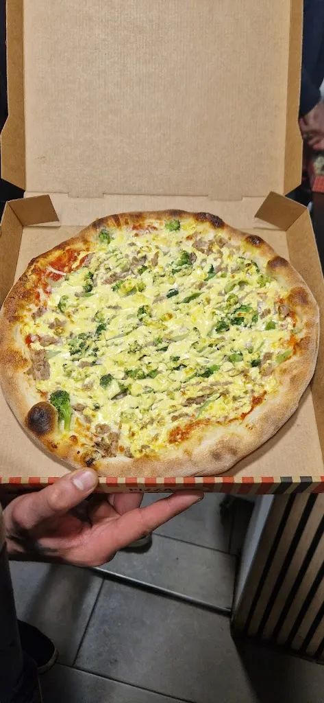 Secil Balat_La Piazza_Lünen_review