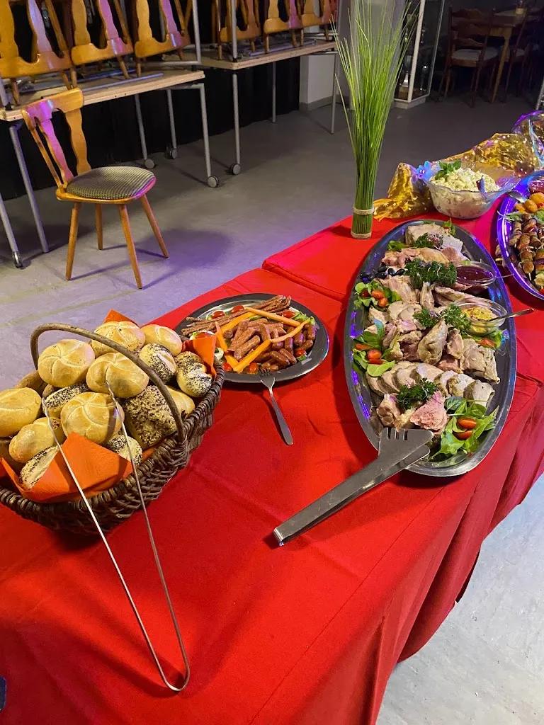 Zum Hubertus Inh. Michael Schlottke Bundeskegelbahnen, Gesellschaftsräume, Biergarten_Lünen_slider_image_3