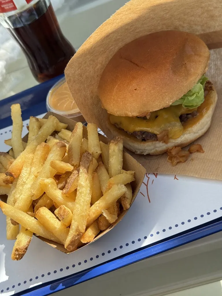 Manuel Szmula_Blue Mama Meinerzhagen_Meinerzhagen_review