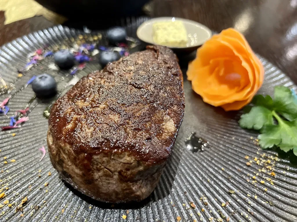 Adria_Köln_slider_image_3