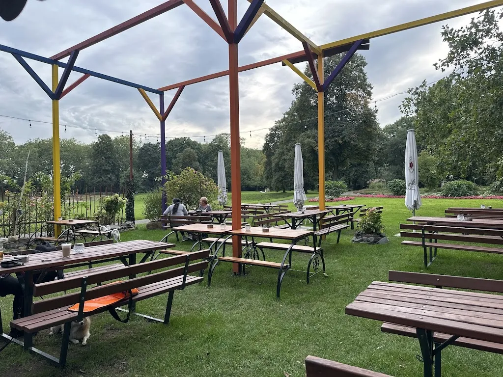 Biergarten im Stadtpark Meiderich restaurant in Duisburg