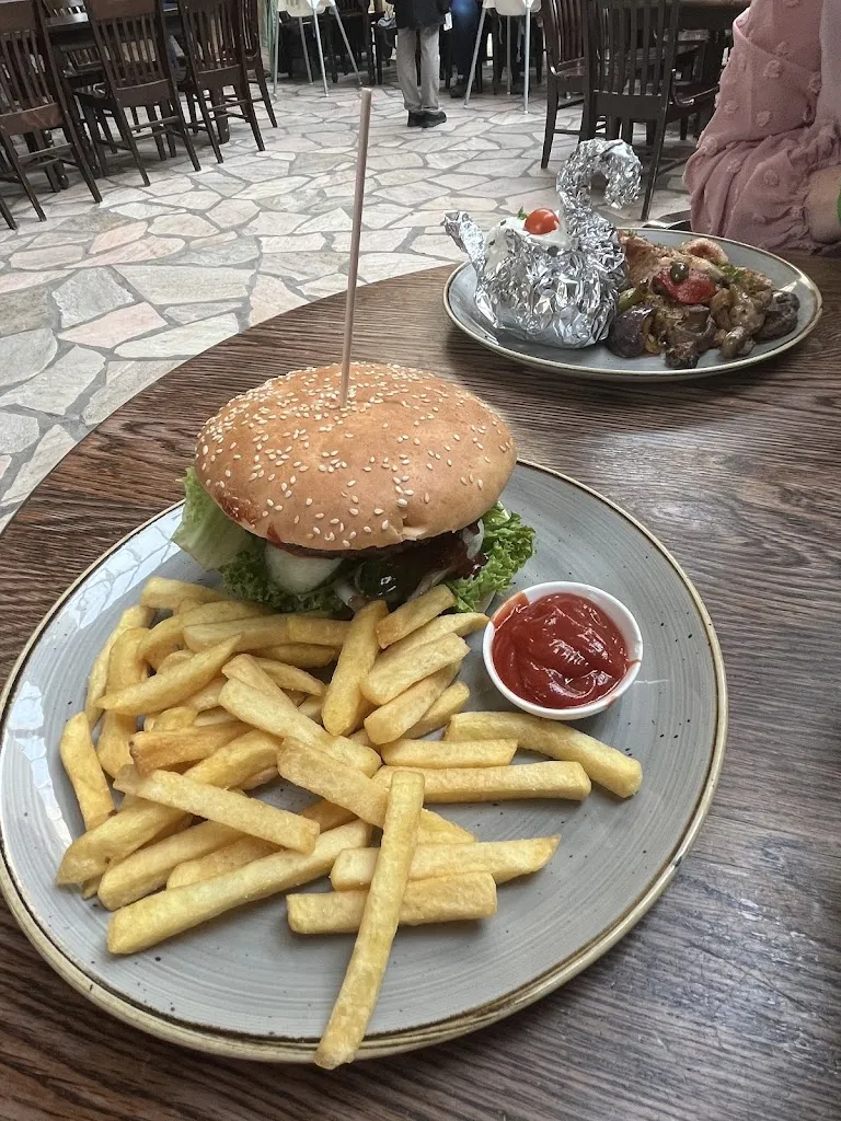 Menu_Family Grill_Medebach_immagine_5