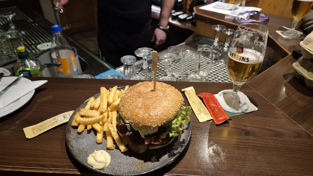 Kai Schwertner_Hildfelder Stübchen_Winterberg_review