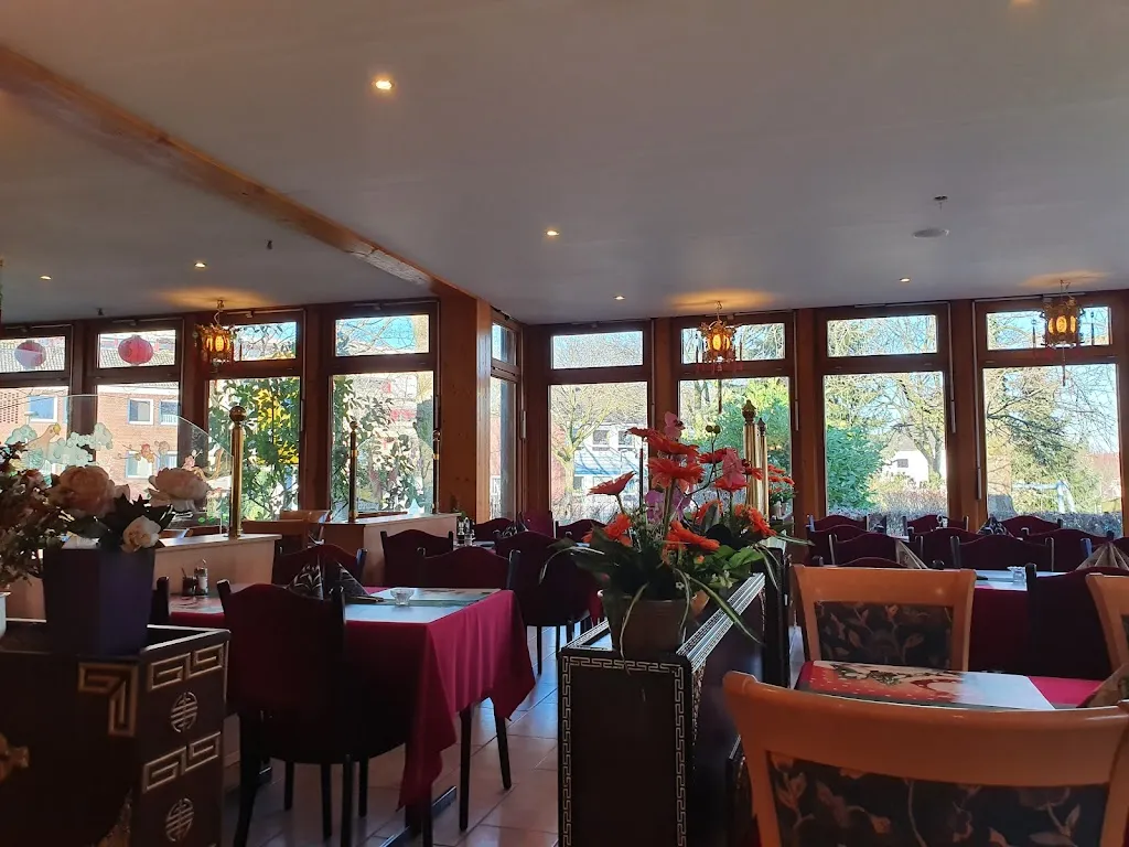 MINH LONG Asia Food & Sushi ristorante a Mettingen