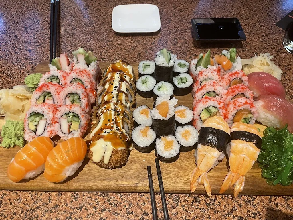 MINH LONG Asia Food & Sushi_Mettingen_slider_image_2