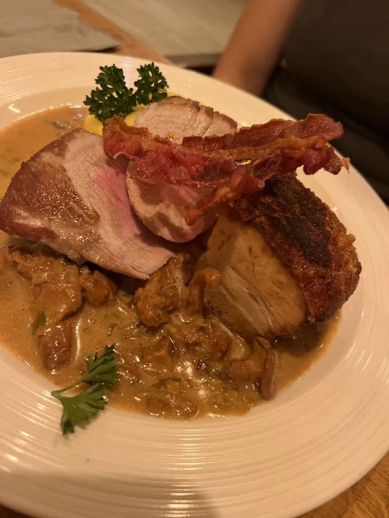 Zwei Freunde Restaurant & mehr..._Moers_slider_image_2