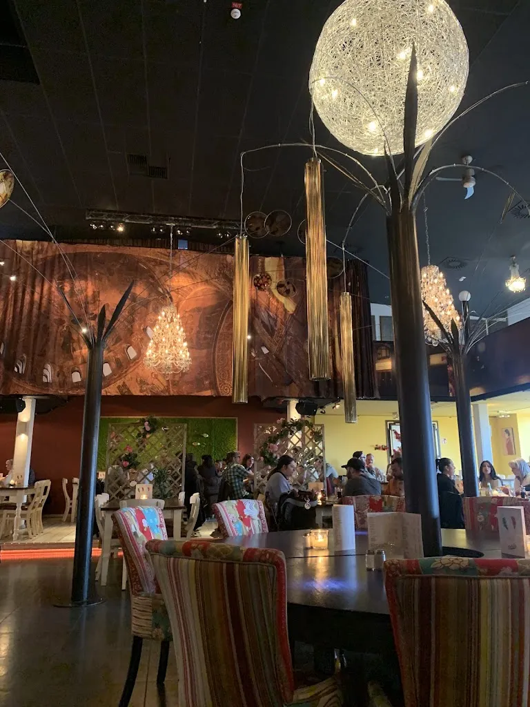 Nuchnalin Leerasantana_eatalio Moers_Moers_review