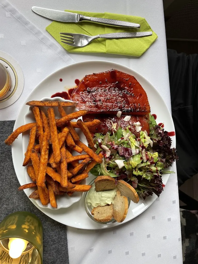 Fr K_Restaurant Laudis Sauerlandstuben_Meschede_review