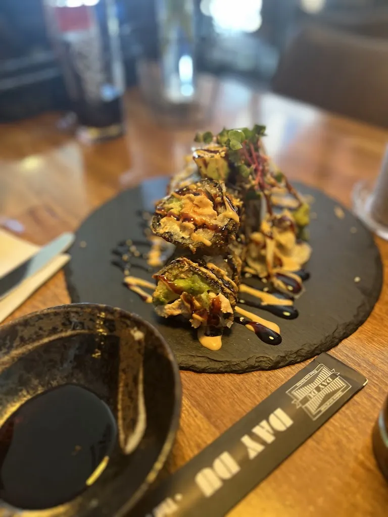 Marion Lee_Day Du Monheim_Rhein_review