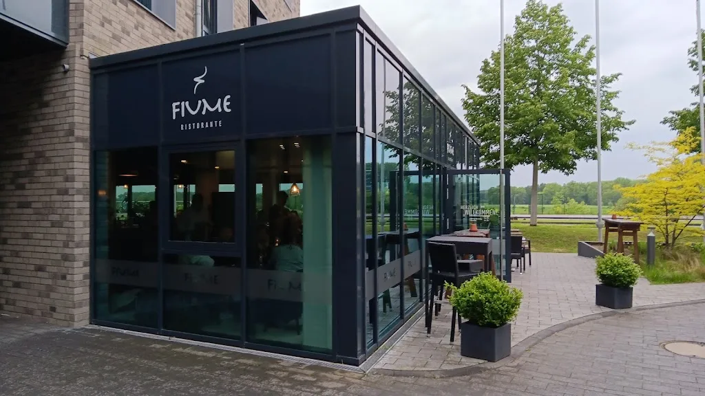 Ristorante Fiume restaurant in Rhein