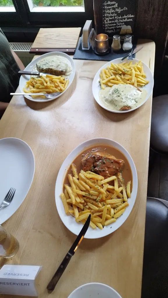 Soran Mansournia_Zum Haller_Monschau_Bewertung