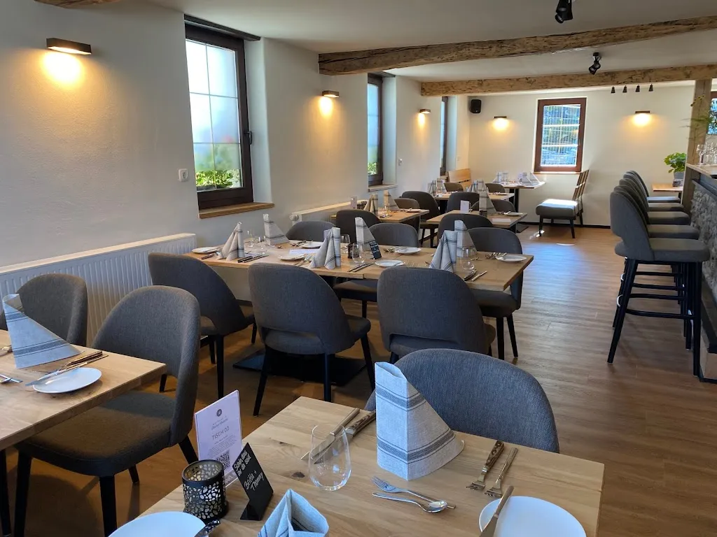 Matthias im Gasthaus Dederichs_Monschau_slider_image_1