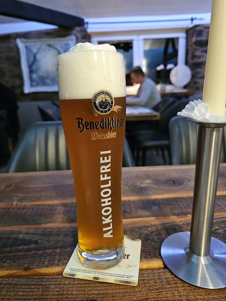 Richard Cleverly_Venngasthof Zur Buche_Monschau_review