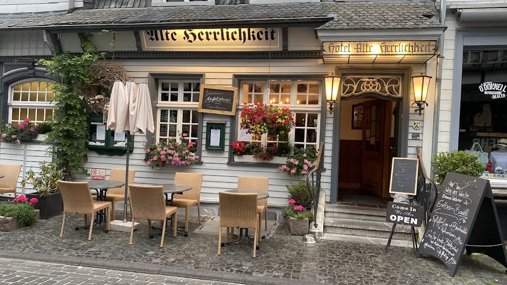 Alte Herrlichkeit_Monschau_slider_image_3