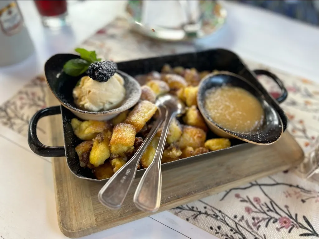 Nico Schoenenberger_Wirtshaus zum Geiss_Straubing_review