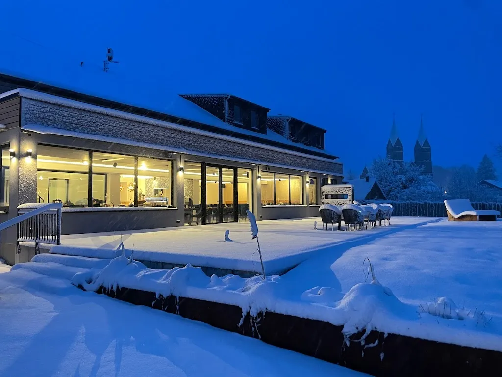 DER Hirsch • Hotel • Apartments_Monschau_slider_image_1