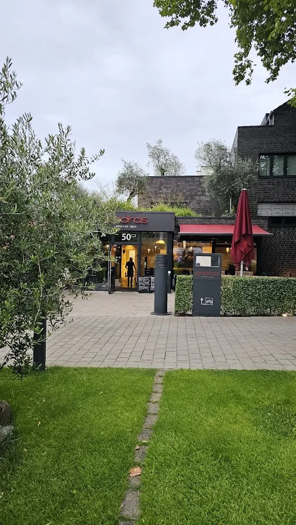 Marcus Aus NRW_Restaurant andras_Mönchengladbach_review