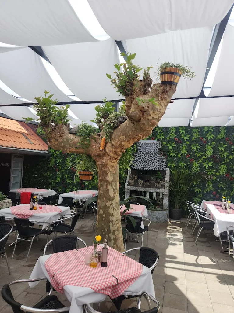 Altes Haus restaurant in Mönchengladbach