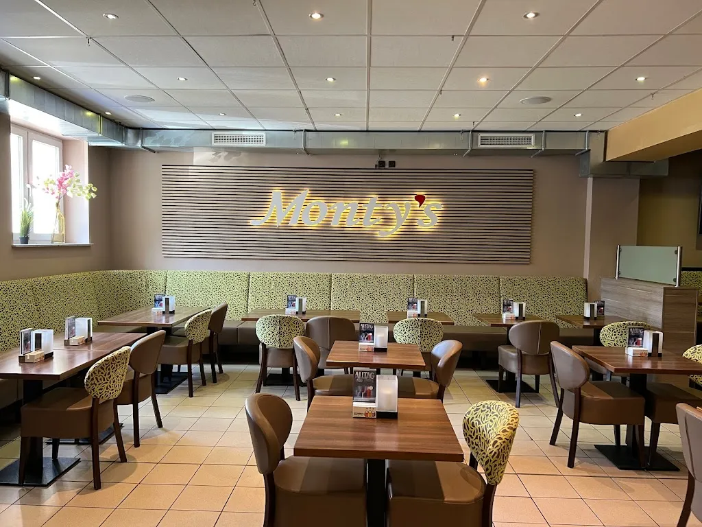 Monty's Cafe Restaurant restaurant in Mönchengladbach