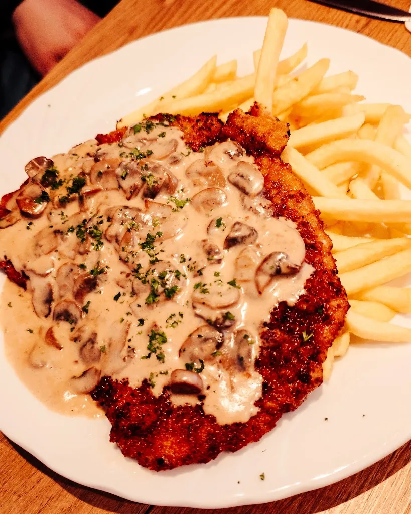 Menu_Anpfiff beim SV Heißen - Mülheim an der Ruhr_Ruhr_image_5